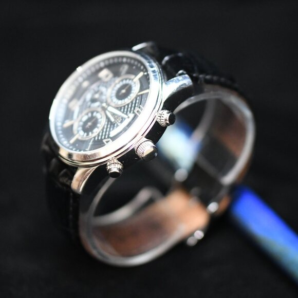 Guess U0076G1 Chronograph Black Dial Men's Watch - Picture 5 of 10